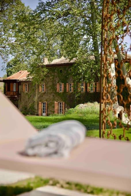 Chambres D'Hotes B&B - Chateau De Sienne Proche Avignon Orange Piscine Riviere Chusclan Exterior foto