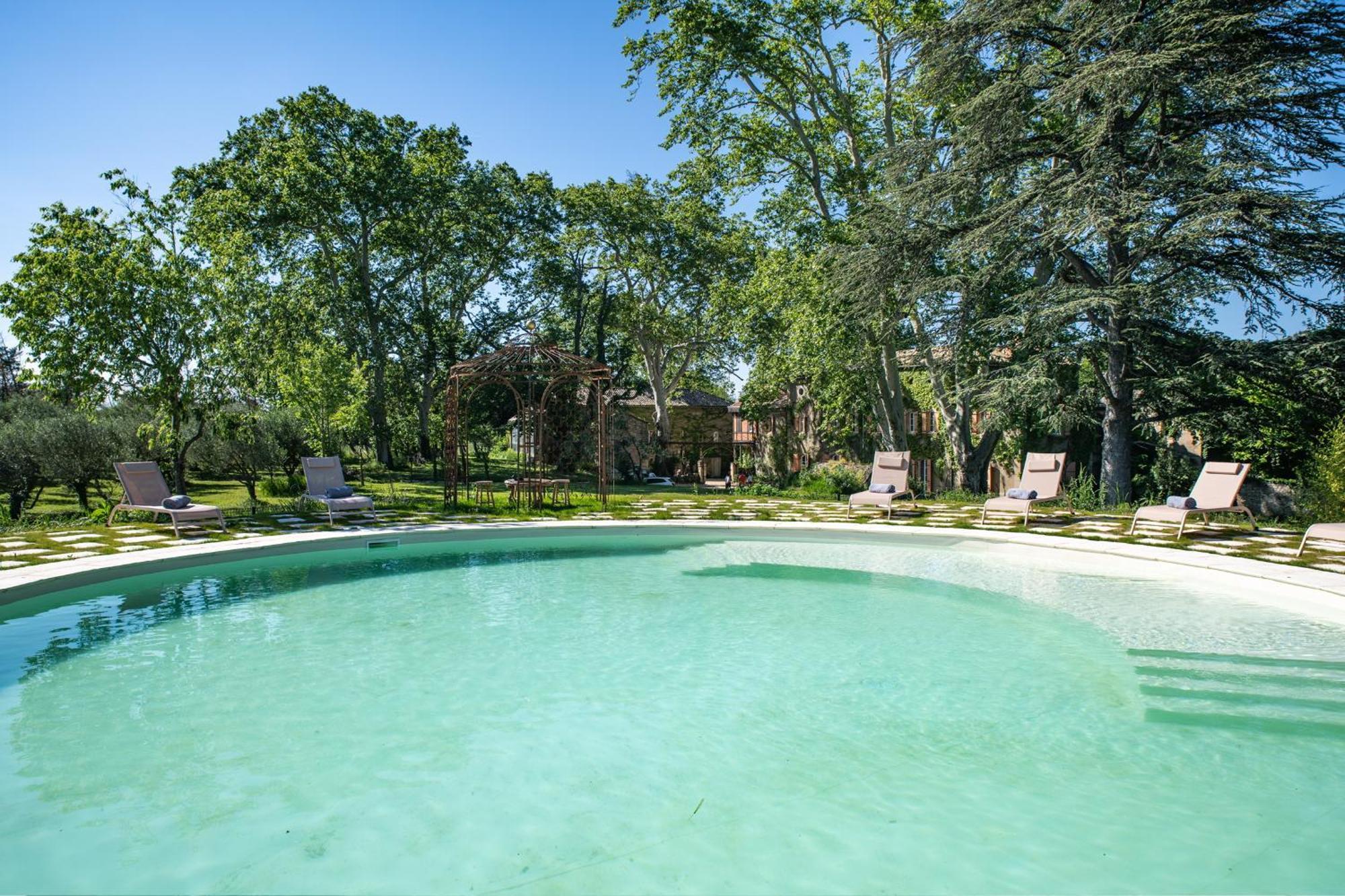 Chambres D'Hotes B&B - Chateau De Sienne Proche Avignon Orange Piscine Riviere Chusclan Exterior foto